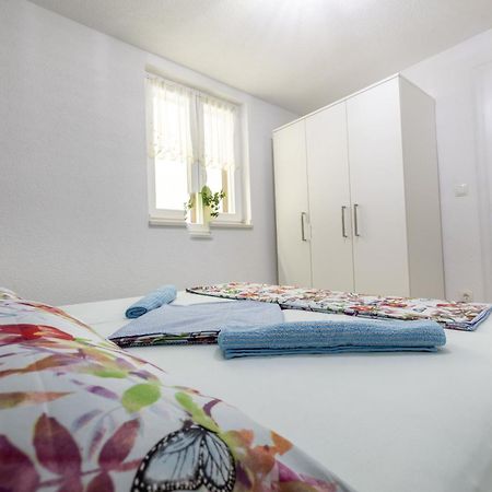 Apartmani Soldan Makarska Exterior foto